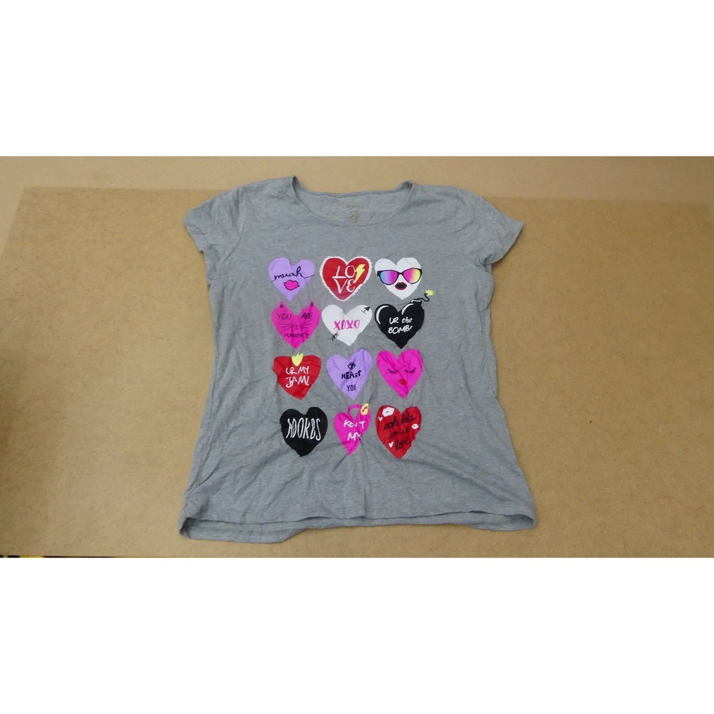 City Streets Graphic Tee Girls XXL Gray Heart Print Short Sleeve Scoop Neck